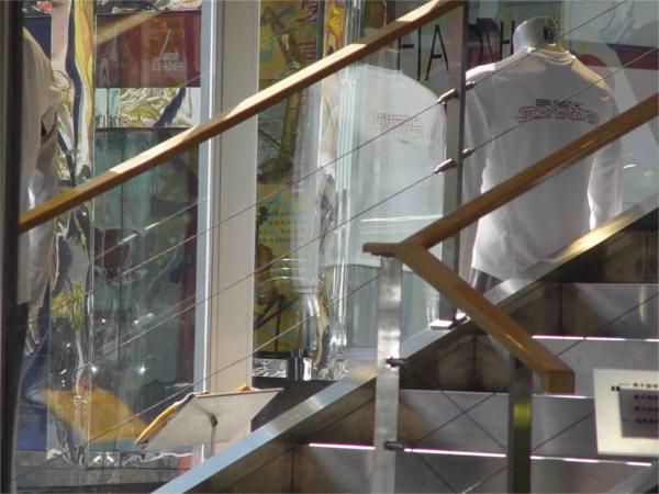 愛邦商場賣場不銹鋼欄桿室內(nèi)樓梯不銹鋼欄桿